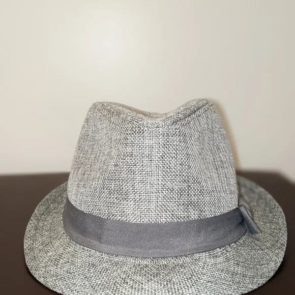 Casual Junior Girls Silver Fedora - Picture 3 of 3